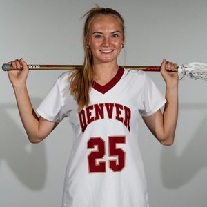 Image post by @du_wlax on Instagram