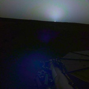 Image post by @nasaartemis on Instagram
