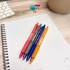 Image post by @pilotpenusa on Instagram