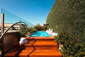 Image post by @hotelmadero on Instagram