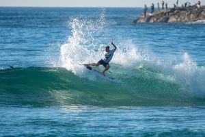 Image post by @wsl.qs on Instagram