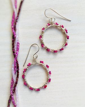 Image post by @beadcache on Instagram