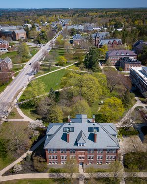 Image post by @uofnh on Instagram
