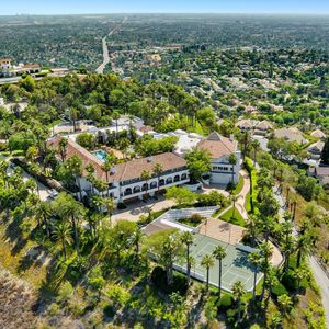 Image post by @christiesrealestate on Instagram