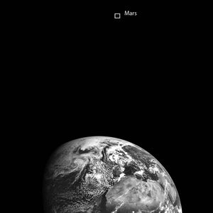 Image post by @nasaartemis on Instagram