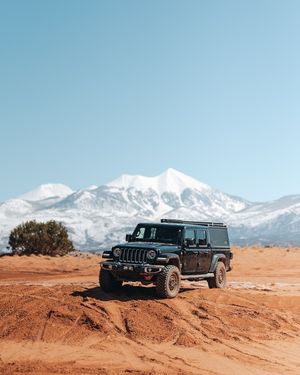 Image post by @dobinsonsusa on Instagram