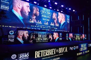 Image post by @MatchroomBoxing on Twitter/X