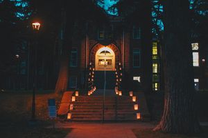 Image post by @nauflagstaff on Instagram