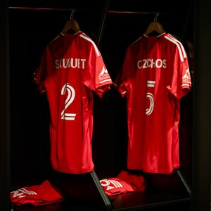 Image post by @ChicagoFire on Twitter/X