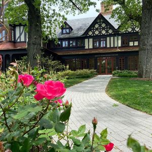 Image post by @loyolamaryland on Instagram
