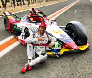 Image post by @lucasdigrassi on Instagram