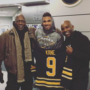 Image post by @evanderkane on Instagram