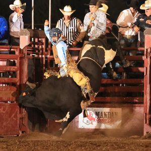 Image post by @mandanrodeo on Instagram