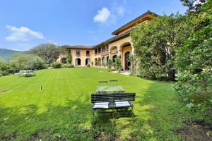 Image post by @christiesrealestate on Instagram