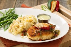 Image post by @houlihans on Instagram