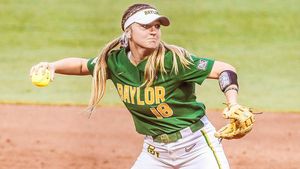 Image post by @baylorsoftball on Instagram