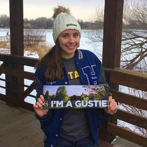 Image post by @gustieswimdive on Instagram