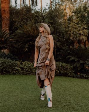 Image post by @noconaboots on Instagram