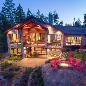 Image post by @christiesrealestate on Instagram