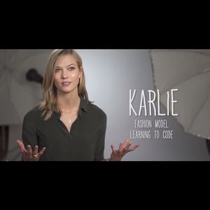 Image post by @karliekloss on Instagram