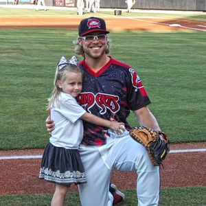 Image post by @carolinamudcats on Instagram