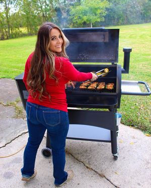 Image post by @girlgonegrilling on Instagram