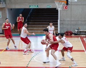 Image post by @mexbasquet on Instagram
