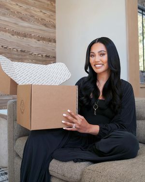 Image post by @ayeshacurry on Instagram