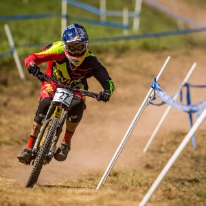 Image post by @foxmtb on Instagram