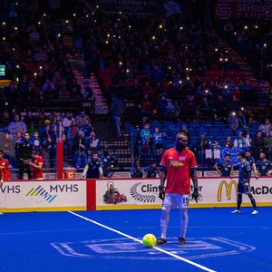 Image post by @theimpossibleartist on Instagram