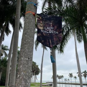 Image post by @deeringestate on Instagram