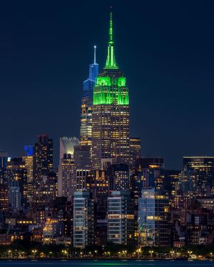 Image post by @empirestatebldg on Instagram