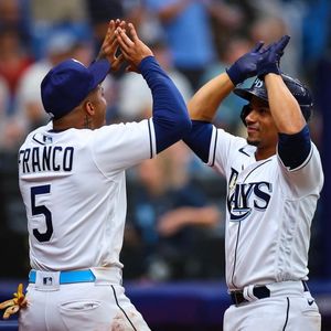 Image post by @raysbeisbol on Instagram