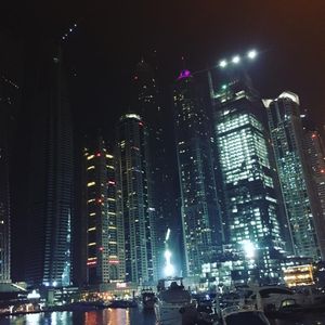 Image post by @rhysenoch1 on Instagram
