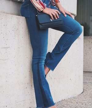 Image post by @shopoutoftown on Instagram