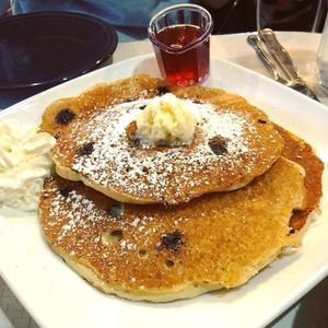 Image post by @yelppittsburgh on Instagram