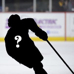 Image post by @readingroyals on Instagram