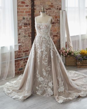 Image post by @maggiesotterodesigns on Instagram