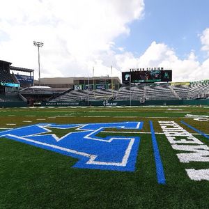 Image post by @tulanegreenwave on Instagram