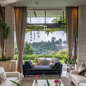 Image post by @christiesrealestate on Instagram