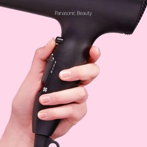 Image post by @panasonicpersonalcare on Instagram