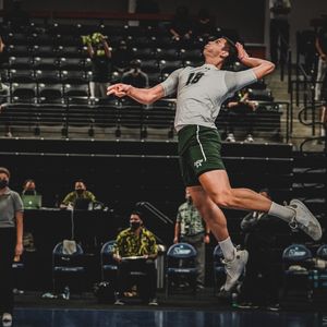 Image post by @hawaiimvb on Instagram