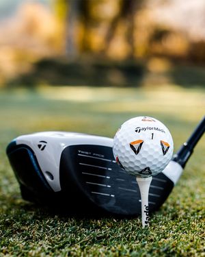 Image post by @taylormade_golf_japan on Instagram