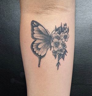 Image post by @clearvisiontattoo on Instagram