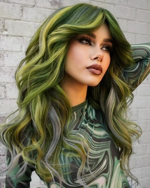Image post by @behindthechair_com on Instagram