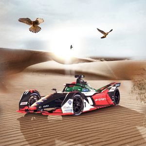 Image post by @lucasdigrassi on Instagram