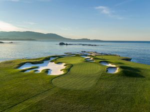 Image post by @pebblebeachresorts on Instagram