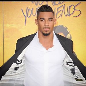 Image post by @evanderkane on Instagram
