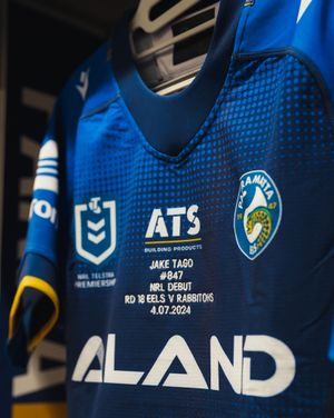 Image post by @theparraeels on Instagram