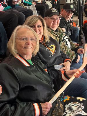 Image post by @AnaheimDucks on Twitter/X